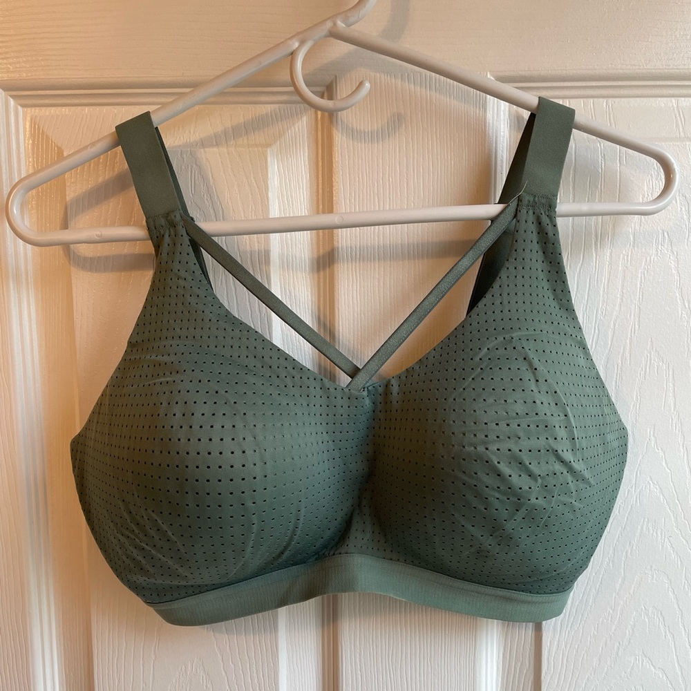 Victoria’s Secret Sports Bra